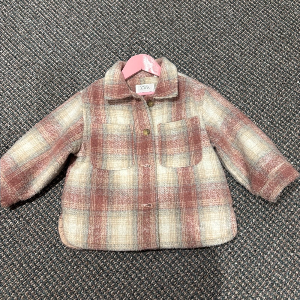 Zara Pink and Cream Puffer Jacket Cozy Oversized Design